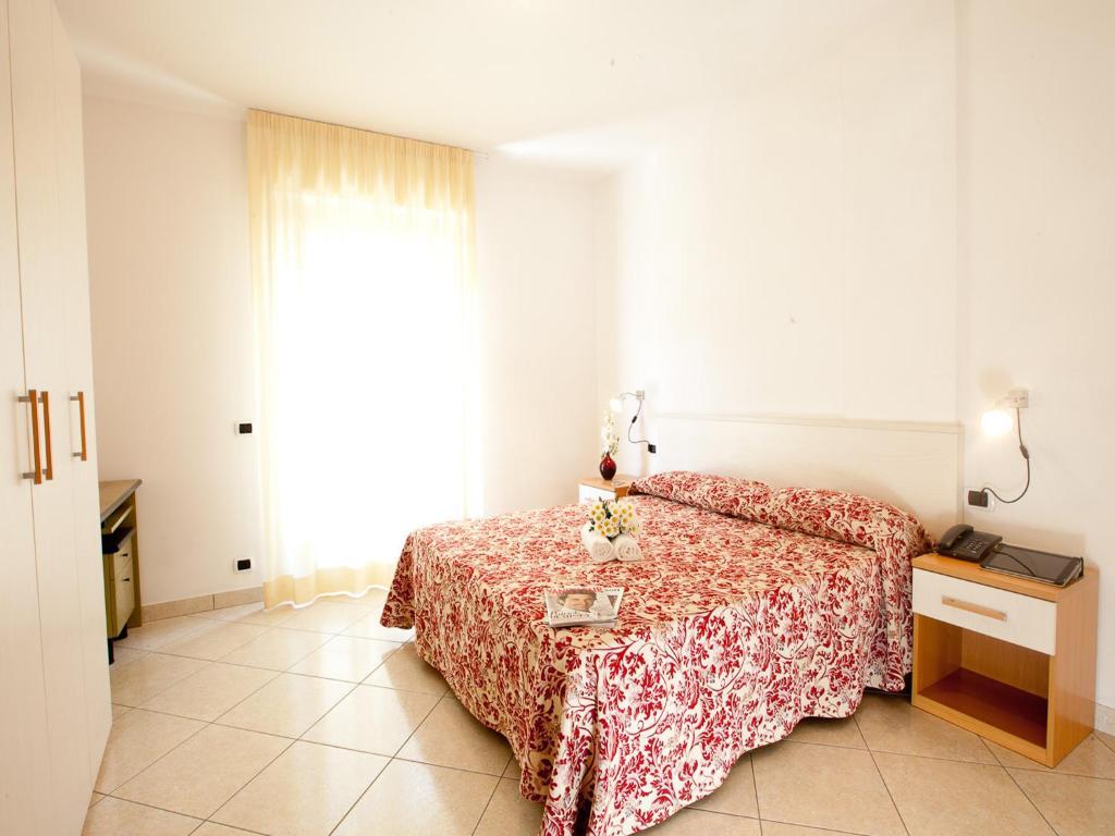 Residence La Guirita 托尔托雷托 客房 照片